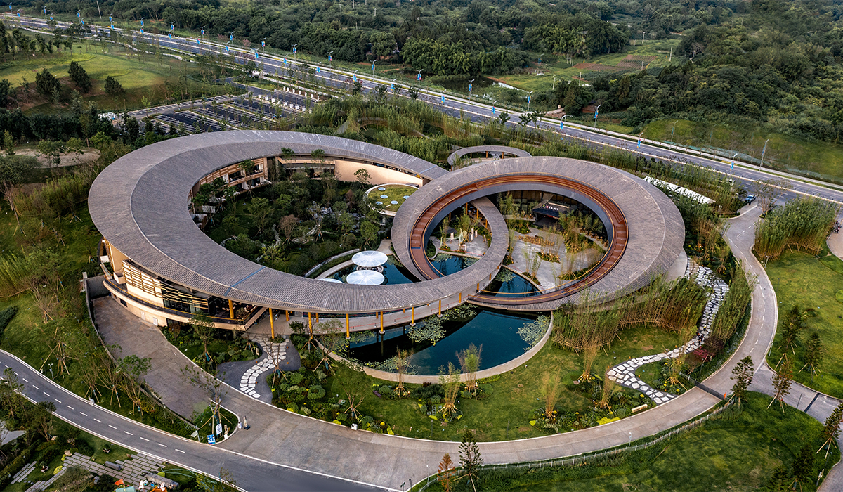 Chengdu Expo Waterfall Hotel, MGallery Collection